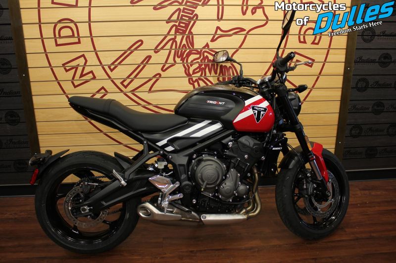 New 2025 Triumph Trident 660 Image 1