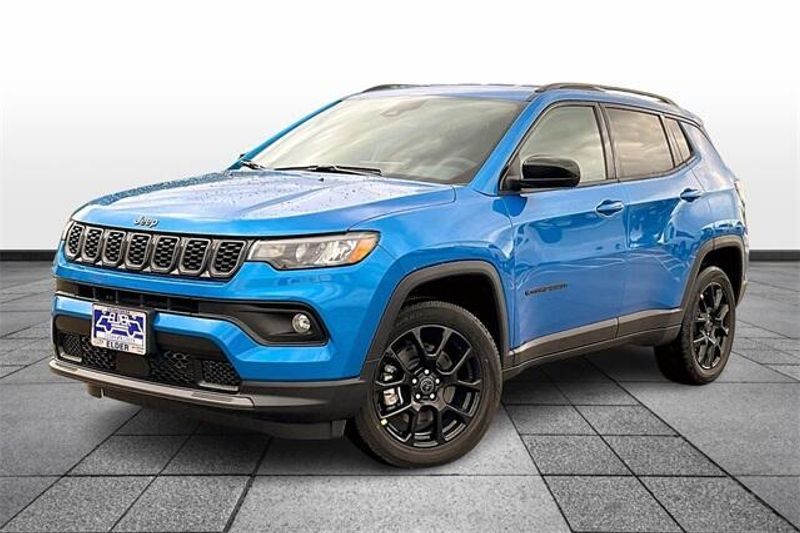 2025 Jeep Compass Latitude 4x4Image 2