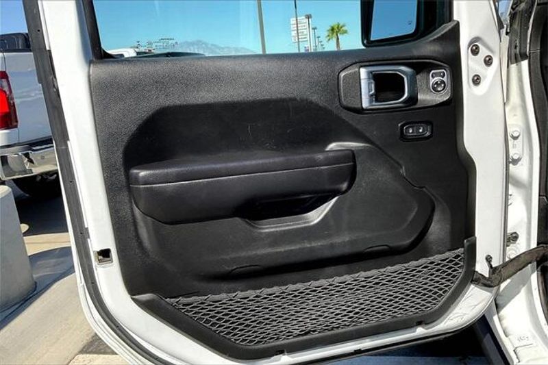 Used 2021 Jeep Wrangler Unlimited WillysImage 22