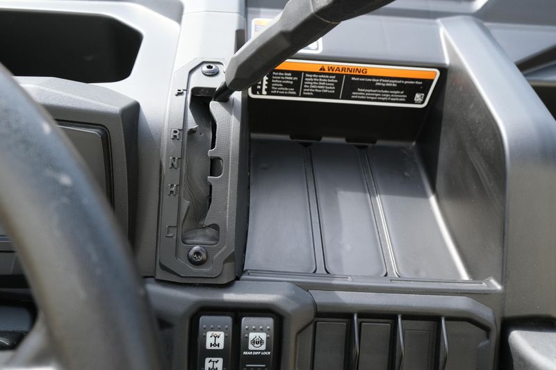 NEW 2026 CAN-AM DEFENDER MAX DPS HD7 Image 24