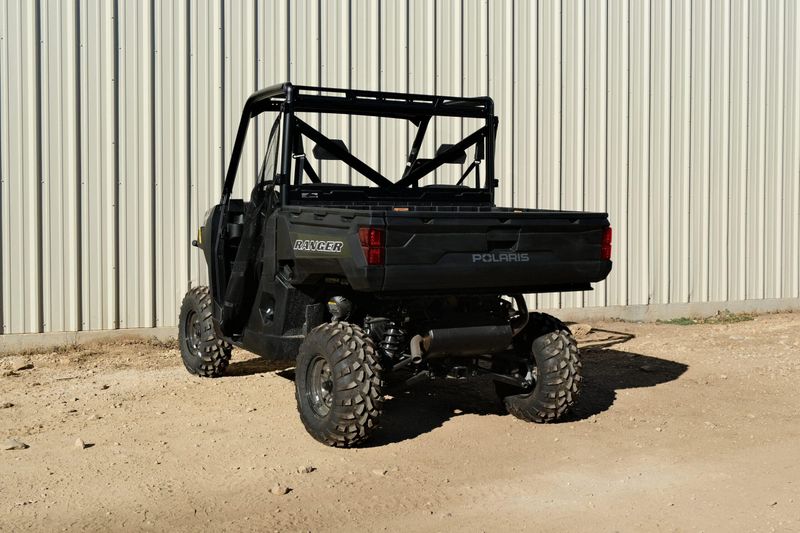 NEW 2026 POLARIS RANGER 1000 EPS Image 5