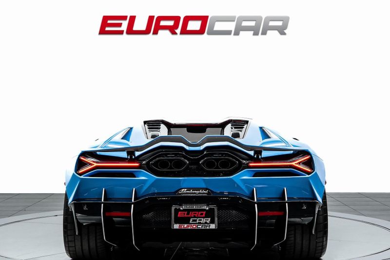 Used 2025 Lamborghini Revuelto *HIGH GLOSS STYLE PACKAGE * PASSENGER DISPLAY*Image 4
