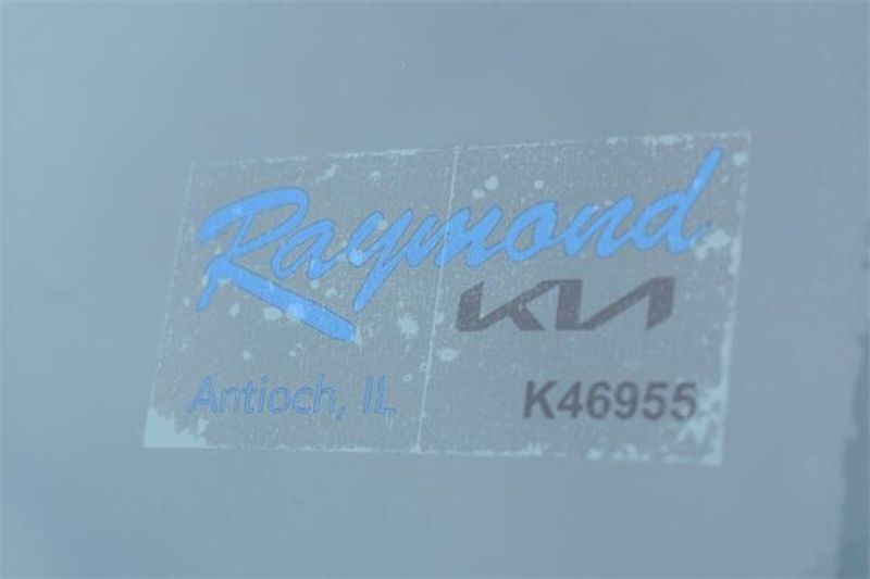 New 2025 Kia Niro EX TouringImage 36