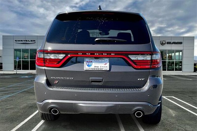 New 2026 Dodge Durango Gt Hemi V8Image 3