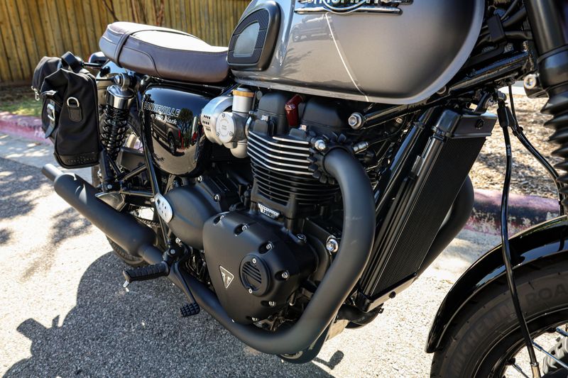 USED 2025 TRIUMPH BONNEVILLE T120 Image 13