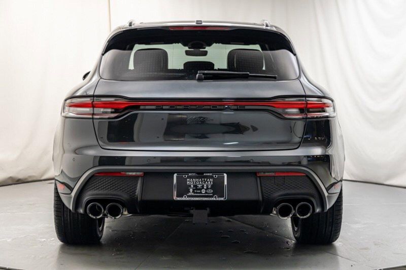 2024 Porsche Macan Image 4