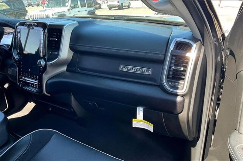 2024 Ram 2500 Laramie photo 15