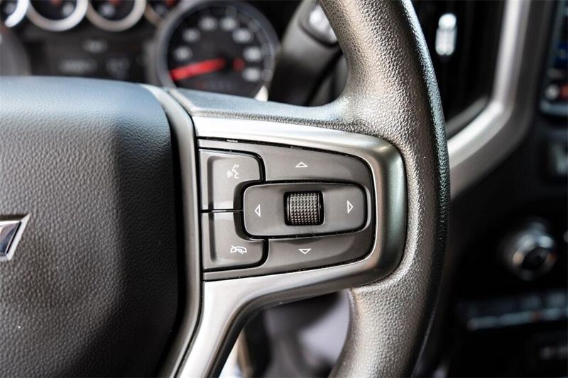 2022 Chevrolet Silverado 1500 Custom photo 19