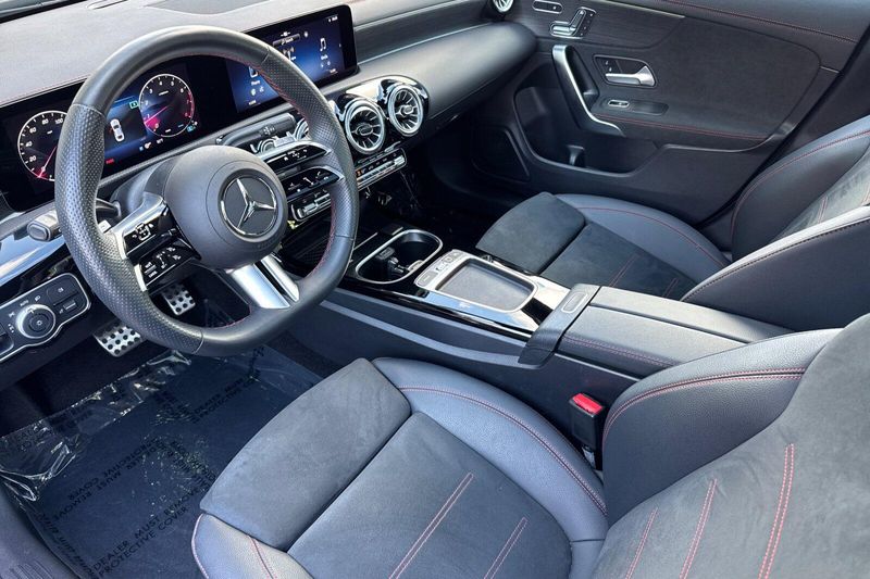 Used 2026 Mercedes-Benz CLA 250Image 10