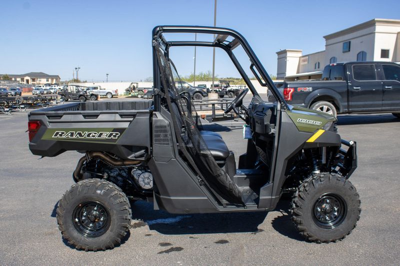 NEW 2025 POLARIS RANGER 1000 EPS Image 2