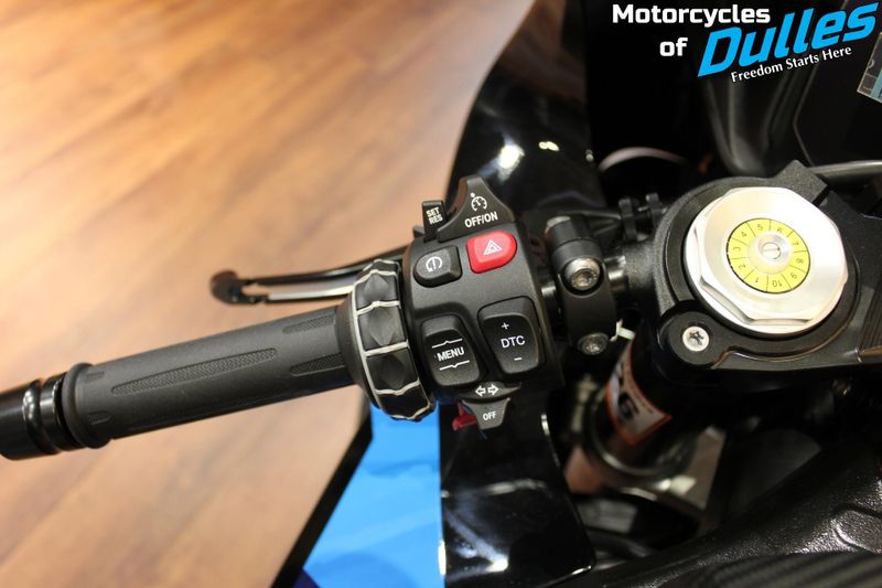 2026 BMW M1000RR Image 11