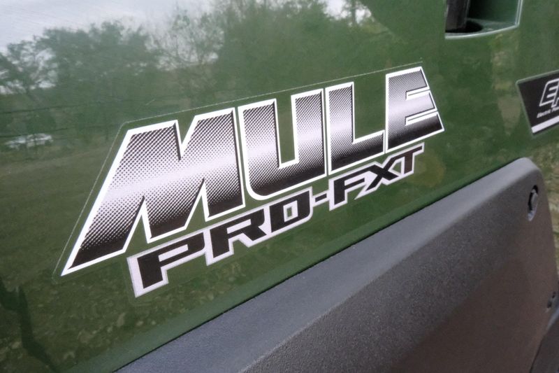 2025 Kawasaki MULE PROFX 820 EPS TIMBERLINE GREENImage 4