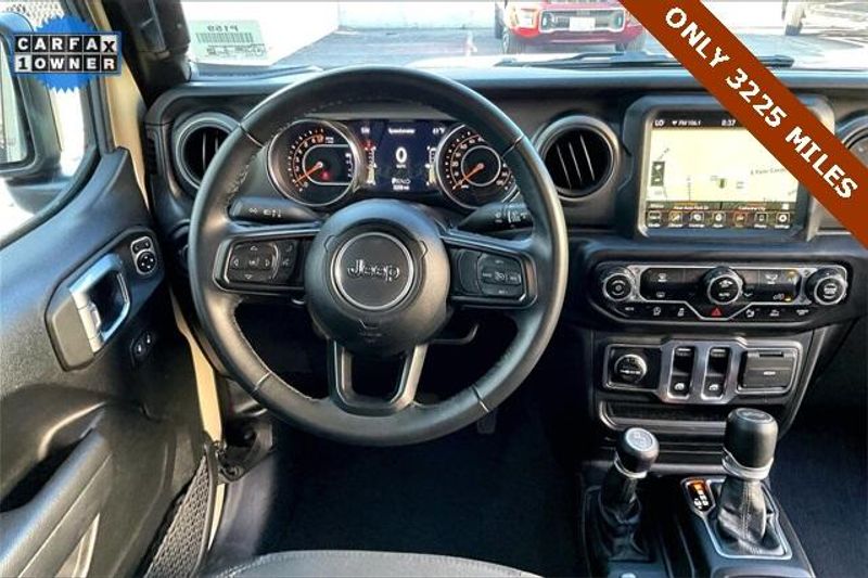 Used 2022 Jeep Wrangler Sport SImage 4