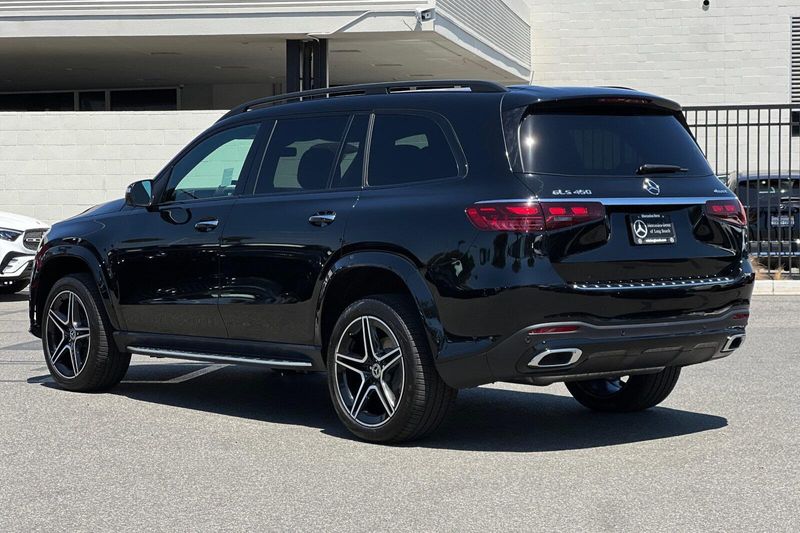 2025 Mercedes-Benz GLS 450Image 6