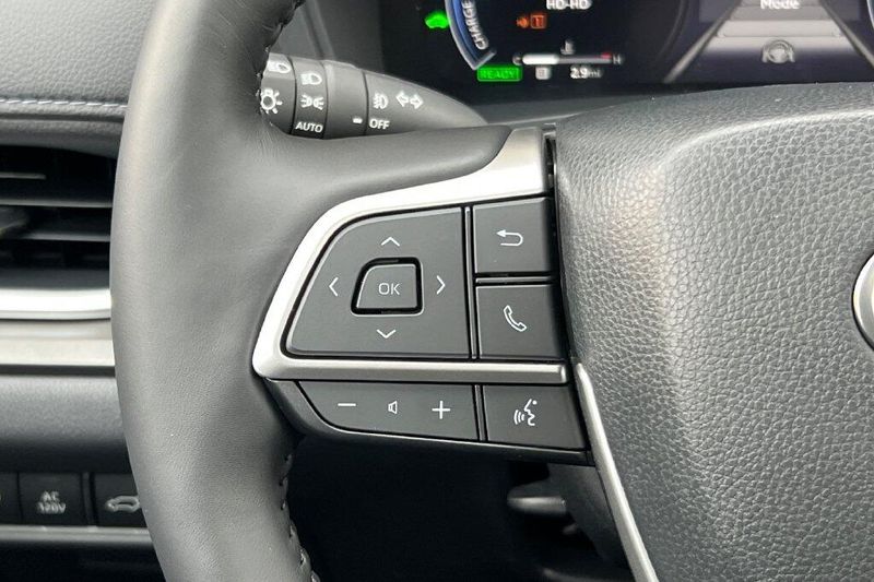 New 2026 Toyota Grand Highlander Hybrid Nightshade EditionImage 26