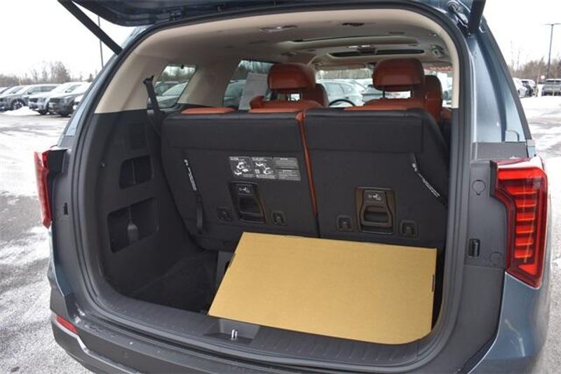 New 2026 Kia Carnival Hybrid SX PrestigeImage 19