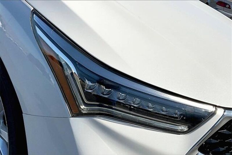 2021 Acura RDX BaseImage 27