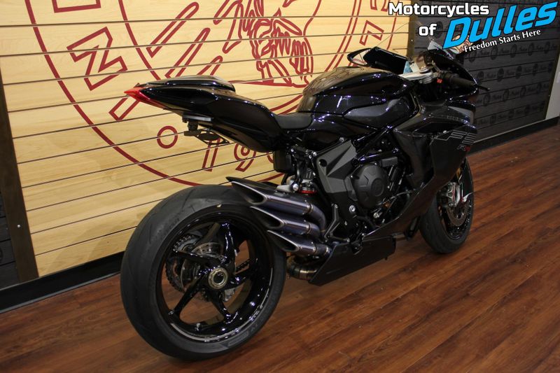 Used 2023 MV Agusta F3RR Image 8
