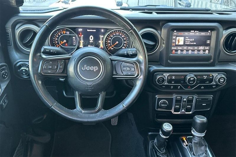 2020 Jeep Gladiator Sport S photo 14