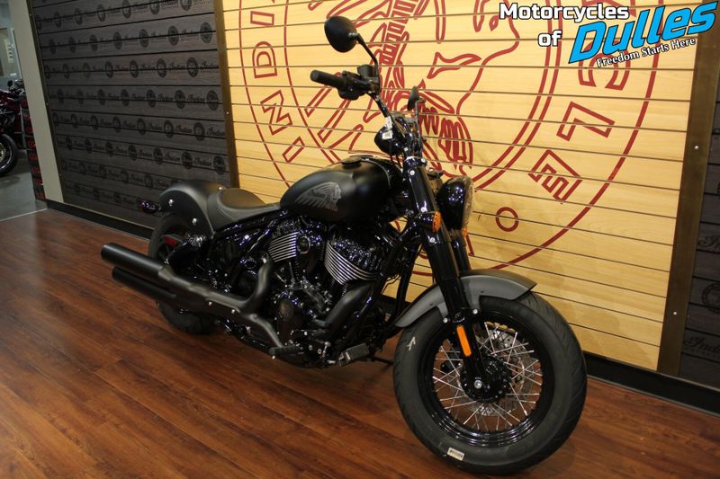 New 2025 Indian Motorcycle Chief Bobber Dark Horse Image 2