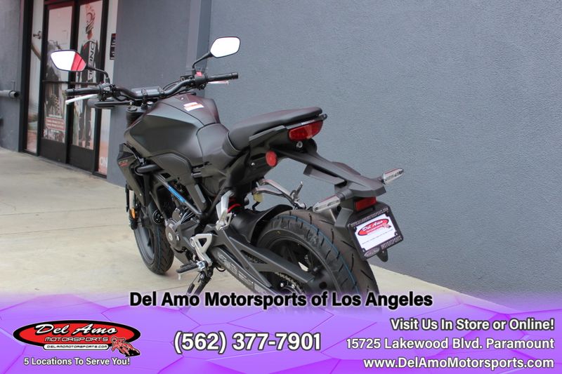 New 2025 Honda CB300R ABS Image 8