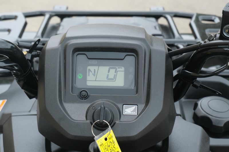 2025 Honda RANCHER 4X4 BLACK FOREST GREEN Image 15