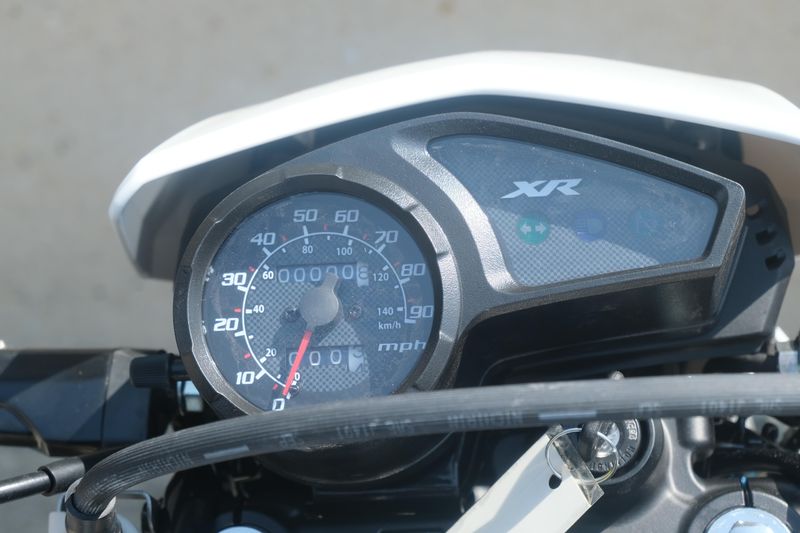 2025 Honda XR150L WHITE Image 13