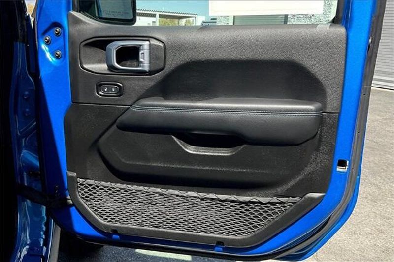 2021 Jeep Wrangler 4xE Unlimited Rubicon 4xeImage 23