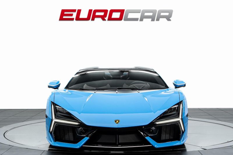 Used 2025 Lamborghini Revuelto *HIGH GLOSS STYLE PACKAGE * PASSENGER DISPLAY*Image 8
