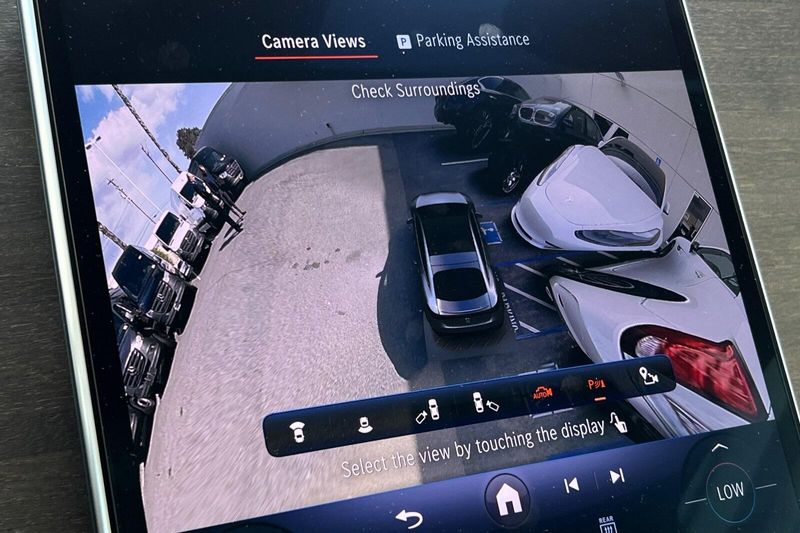 2022 Mercedes-Benz EQS 450Image 23