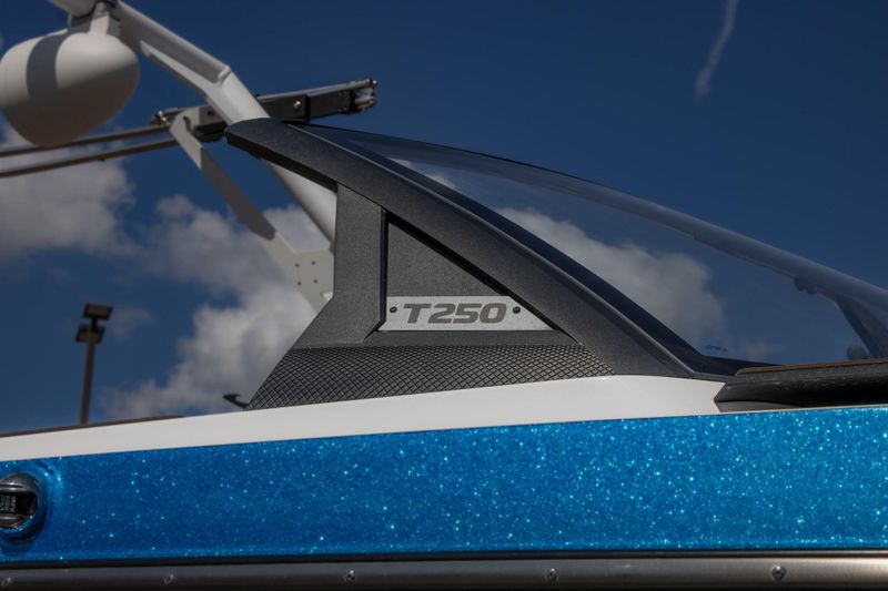 USED 2023 AXIS TSERIES T250 Image 14