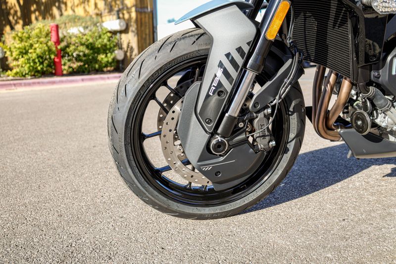 NEW 2026 CFMOTO 675NK Image 5