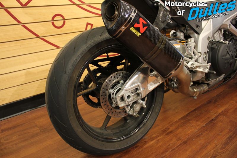 Used 2018 Aprilia Tuono V4 1100 RR Image 16