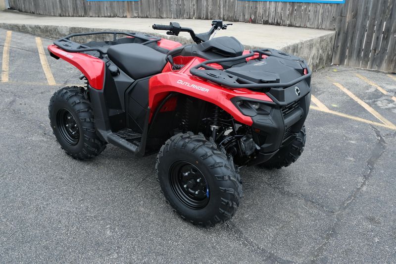 2025 Can-Am OUTLANDER DPS 500 LEGION RED Image 1