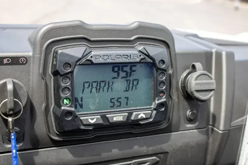 NEW 2026 POLARIS RZR 200 EFI Image 13