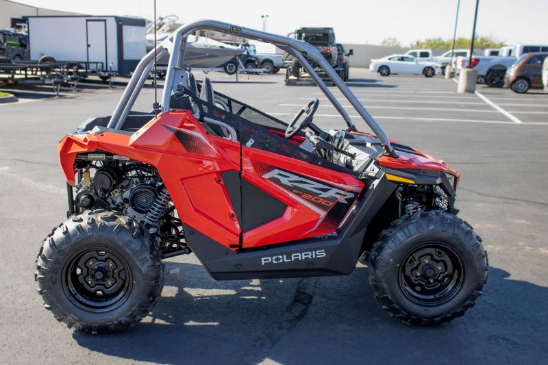 NEW 2026 POLARIS RZR 200 EFI Image 3