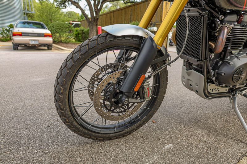 USED 2025 TRIUMPH SCRAMBLER 1200 XE Image 18