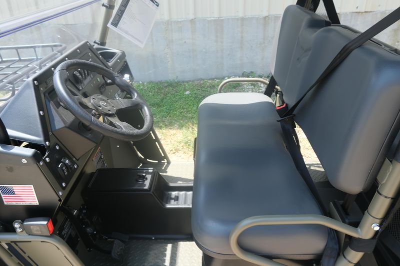2025 LANDMASTER AMP CREW CAB WILDERNESS EDITION FOREST GREEN Image 14