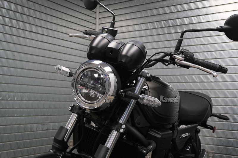 USED 2024 KAWASAKI Z650RS ABS Image 9