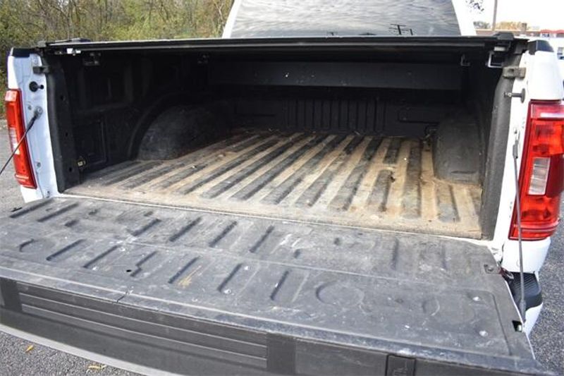 Used 2022 Ford F-150 XLTImage 18