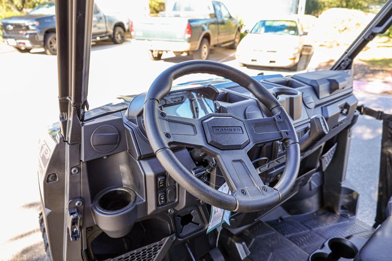 NEW 2026 POLARIS RANGER CREW XP 1000 PREMIUM Image 13