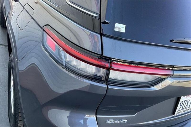 2023 Jeep Grand Cherokee LaredoImage 28