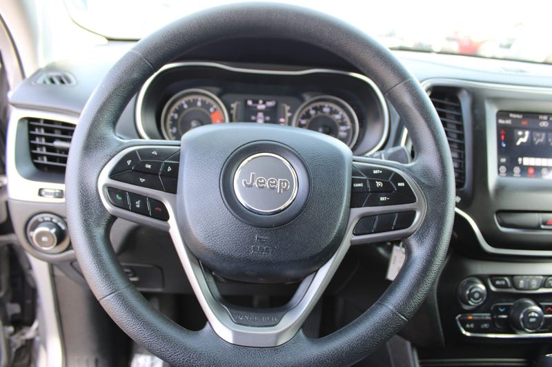 2019 Jeep Cherokee LatitudeImage 17