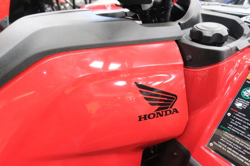 NEW 2026 HONDA FOREMAN 4X4 EPS  in a HERO RED exterior color. Family PowerSports (877) 886-1997 familypowersports.com 