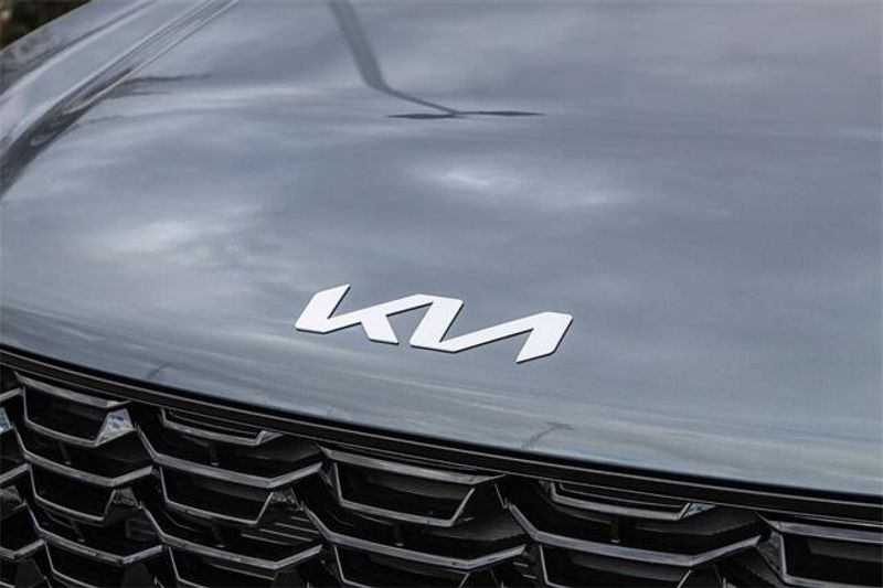 2025 Kia Sorento SImage 14