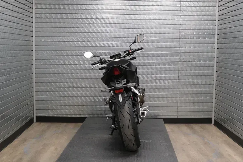 NEW 2026 HONDA CB650R ECLUTCH Image 4