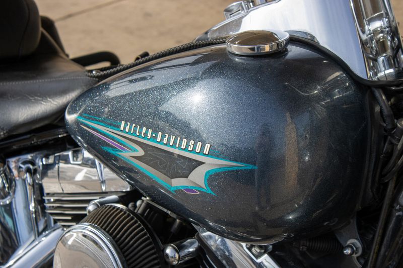 USED 2015 HARLEY SOFTAIL HERITAGE CLASSIC Image 12