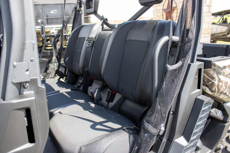 NEW 2026 CAN-AM DEFENDER MAX XT HD11 Image 15