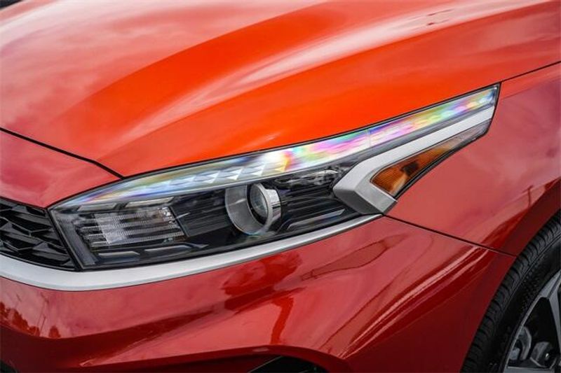 2024 Kia Forte LXSImage 10
