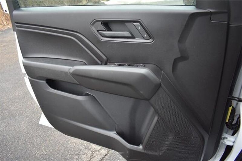 2025 Chevrolet Colorado Work TruckImage 28